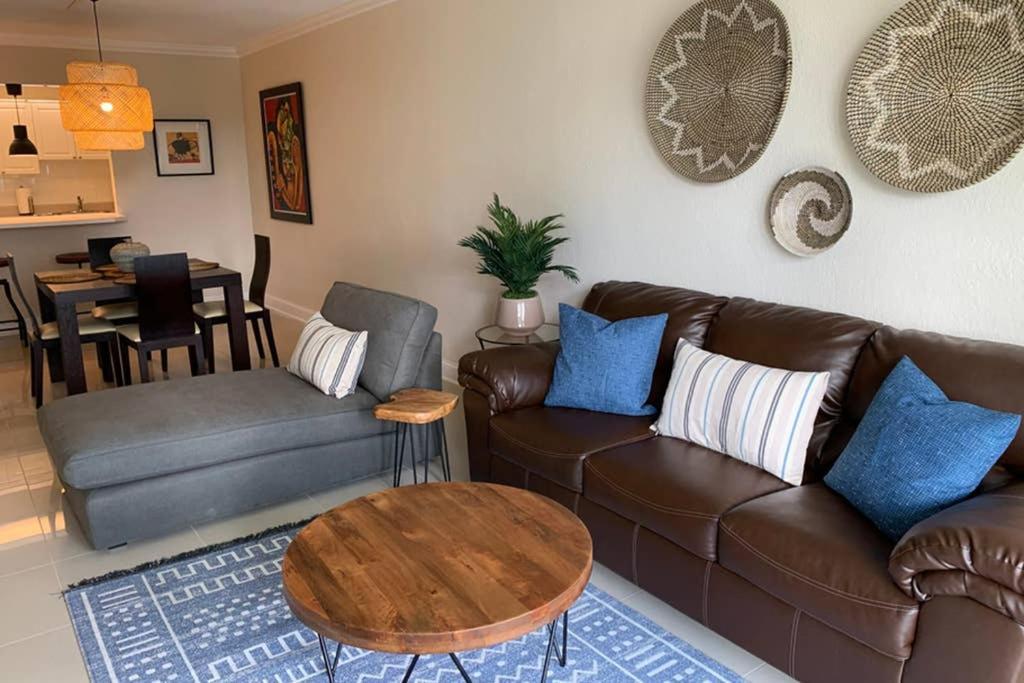 Beautiful Apartment Steps Away From The Beach Miami Beach Luaran gambar