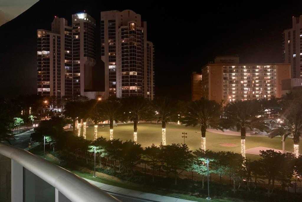 Beautiful Apartment Steps Away From The Beach Miami Beach Luaran gambar