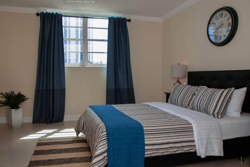 Beautiful Apartment Steps Away From The Beach Miami Beach Luaran gambar